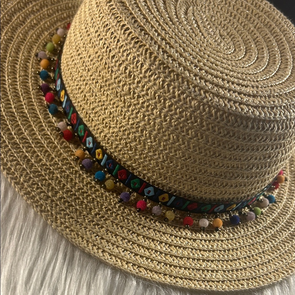 Steve Madden Straw Hat Steve Madden Colorful Pom-Pom Straw Hat Shade Ready